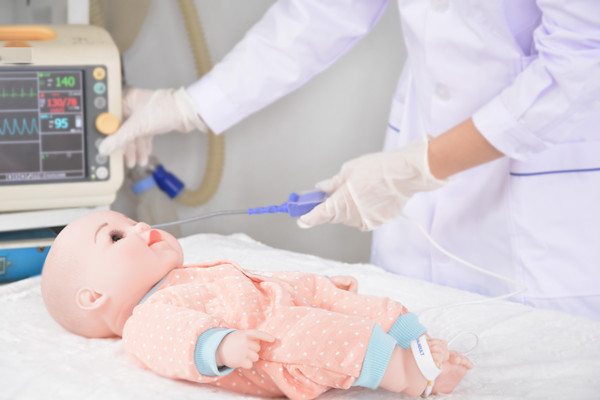 Will the SpO2 sensor cause neonatal skin burns in  SpO2 monitoring?